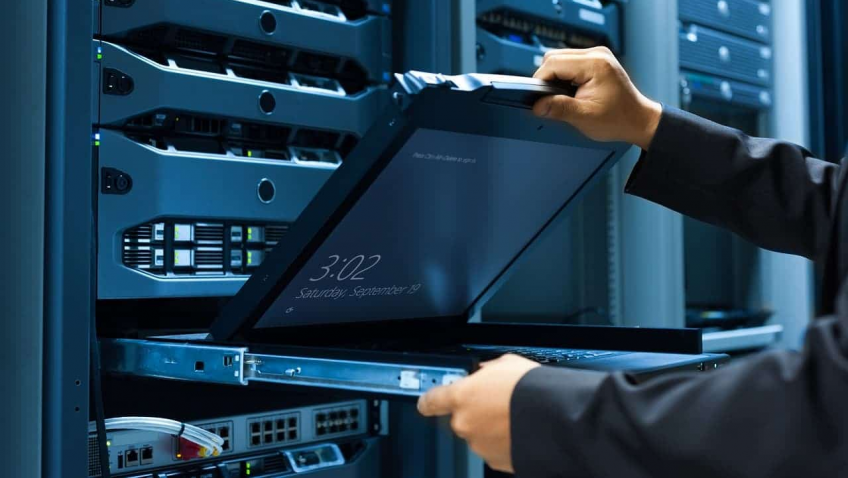 DFK40063 SERVER ADMINISTRATION SESI II 2025/2026